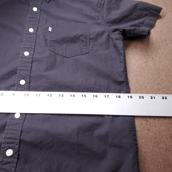 Levis Button Up Shirt Men S Black Short Sleeve Casual Streetwear Minimalist - Picture 7 of 12